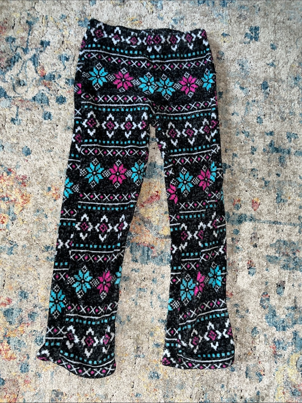 Secret Treasures Black Fleece Pajama Leggings with Pink & Teal Snowflake Print